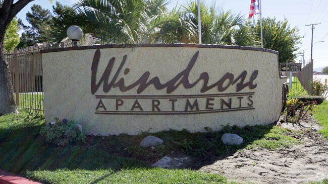 Foto del edificio - Windrose Apartments