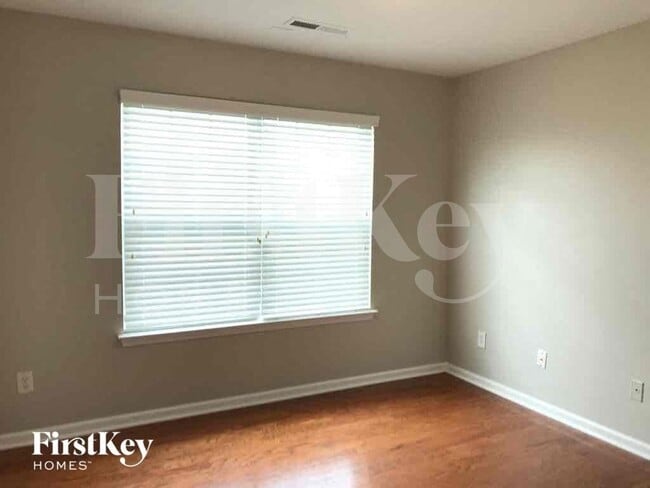 Foto del edificio - 1544 Moss Creek Dr