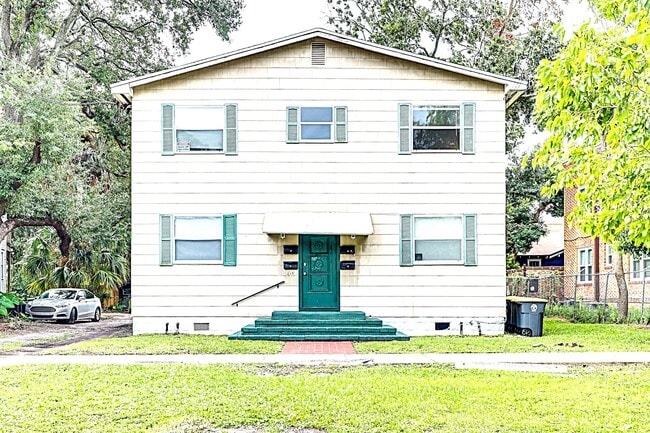 Property Front N View - 2604 Post St