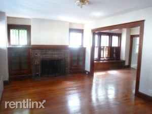 Primary Photo - 17 Grove St