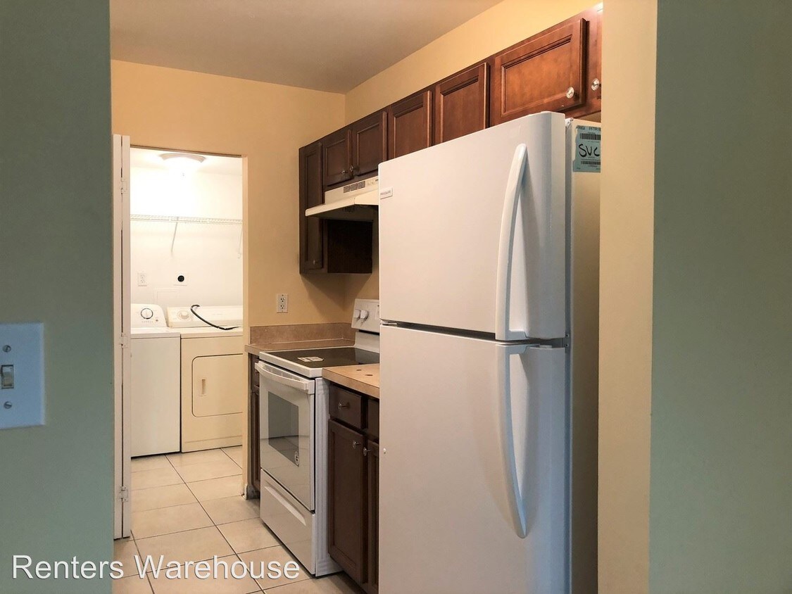 Foto principal - 2910-2946 NW 55th Ave