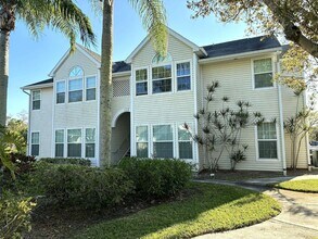Building Photo - 1810 Waterford Dr