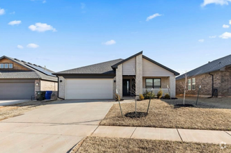Building Photo - 3117 Red Cedar Way