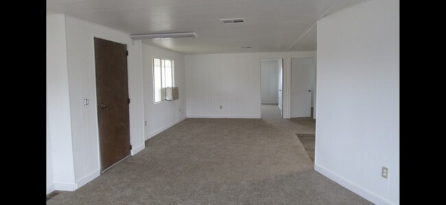 Building Photo - 5810 Krebs Rd