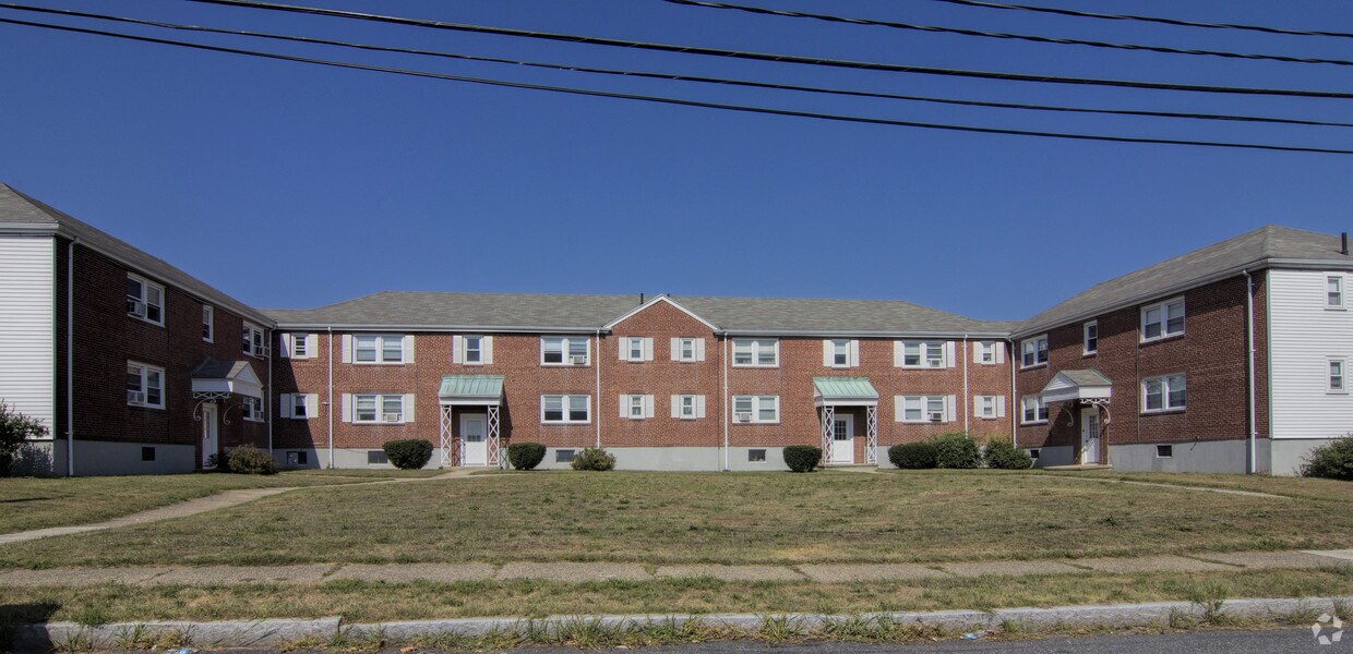 Primary Photo - Arlington Gardens Apartments