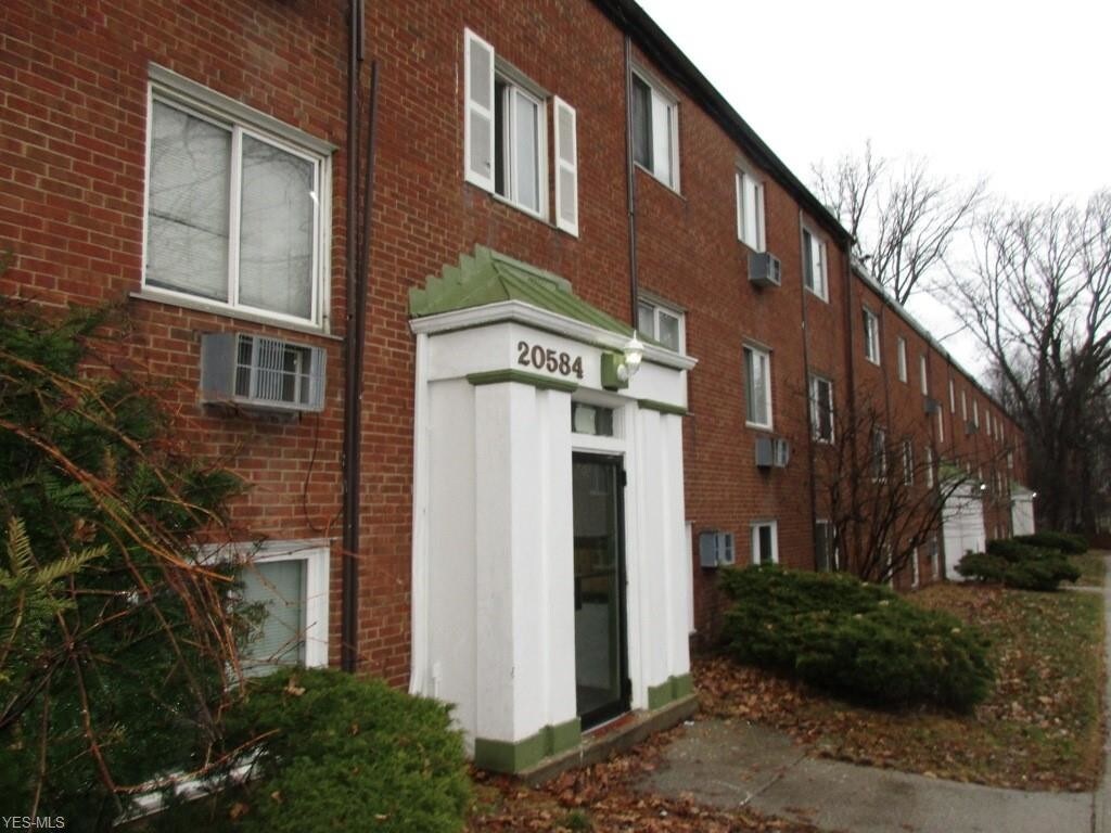 20580 Lorain Rd Unit 2, Fairview Park, OH 44126 Apartment for Rent in