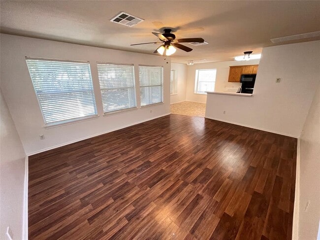 Building Photo - 2510 Wilma Rudolph Rd