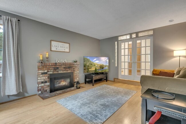 Building Photo - 7019 Alderwood Ct SE