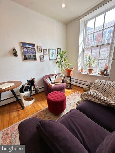 Foto del edificio - 322 S 11th St
