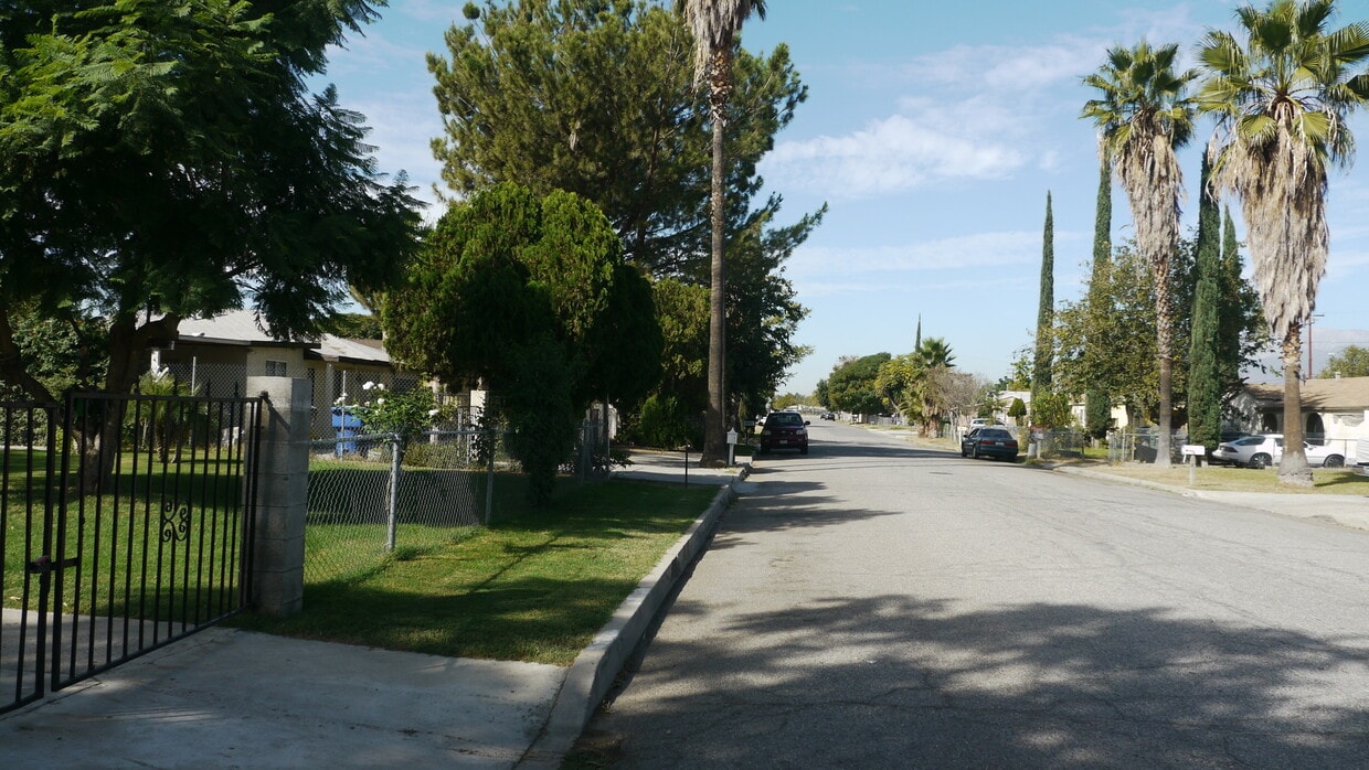 Charming 3Bedroom Home for Rent House Rental in San Bernardino, CA