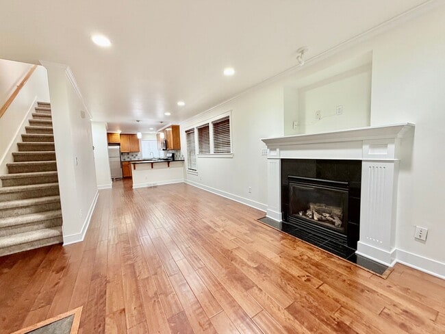Building Photo - Urban Madison Valley three-bedroom townhome for $3895! Available now!
