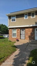 Building Photo - 727 N Thomas Ave