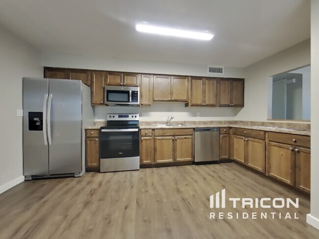 Foto del edificio - 14033 N 61st Ave