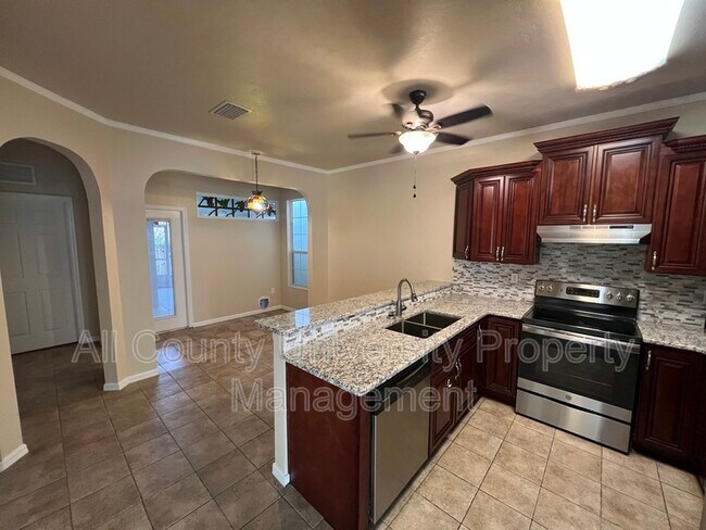 Building Photo - 11540 NW 17 Pl