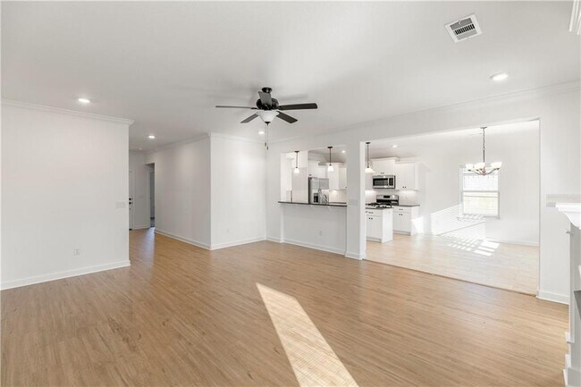 Foto del edificio - 520 Poplar Rd