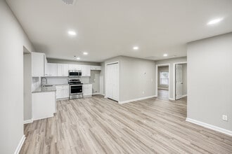 Building Photo - 5494 Saddle Club Rd