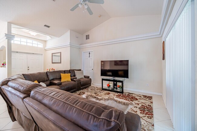 Foto del edificio - 4171 SW Baltic St