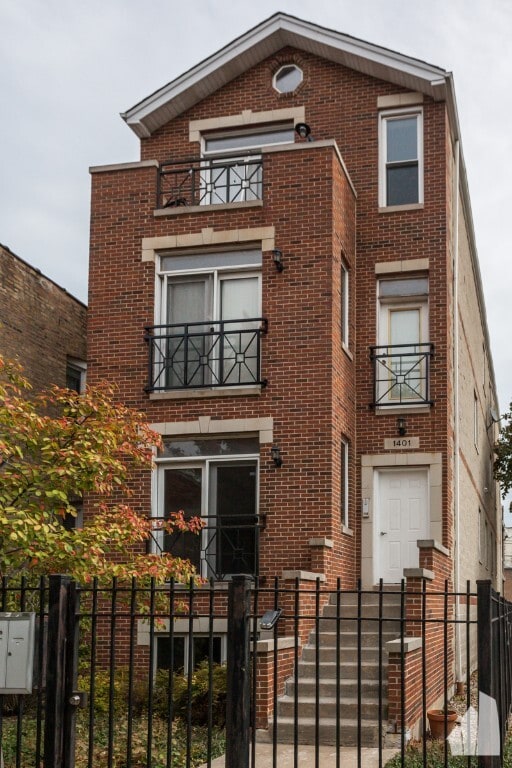 Building Photo - 1401 N Artesian Ave