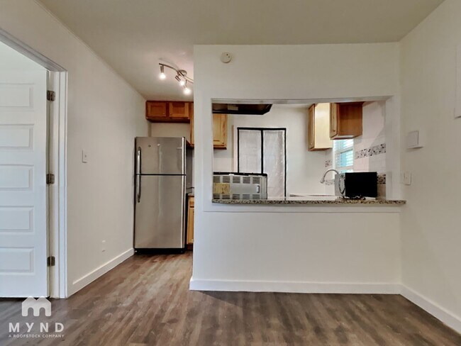 Foto del edificio - 1604 Parker Ln