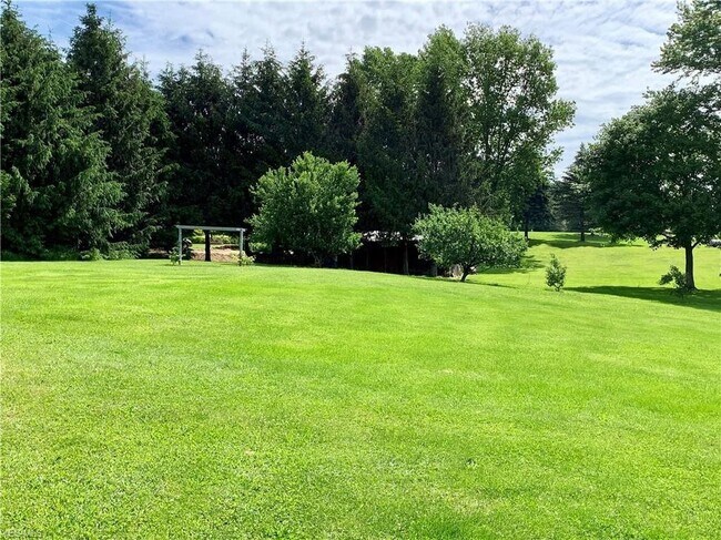 Foto del edificio - 1720 Congress Lake Rd