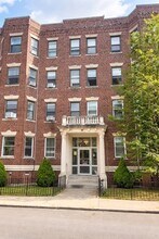 Building Photo - 86 Glenville Ave