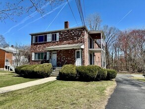 Building Photo - 14 Kippy Dr