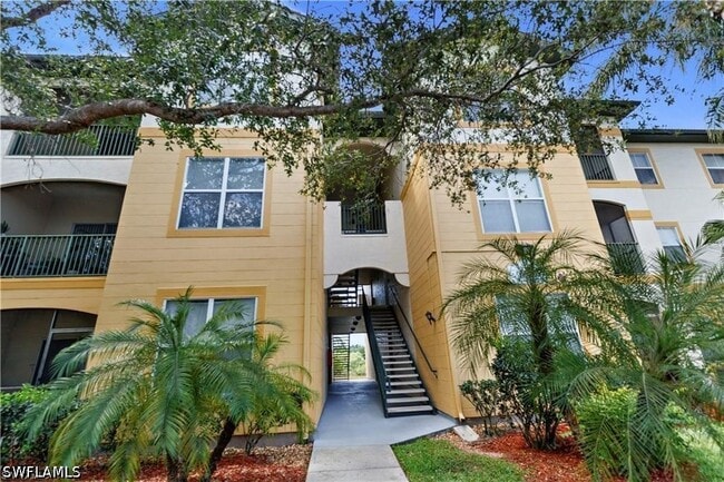 Building Photo - 11500 Villa Grand