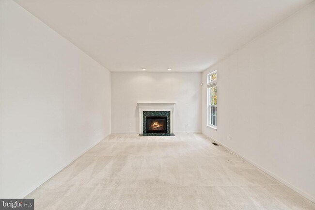 Building Photo - 58 Nugent Dr