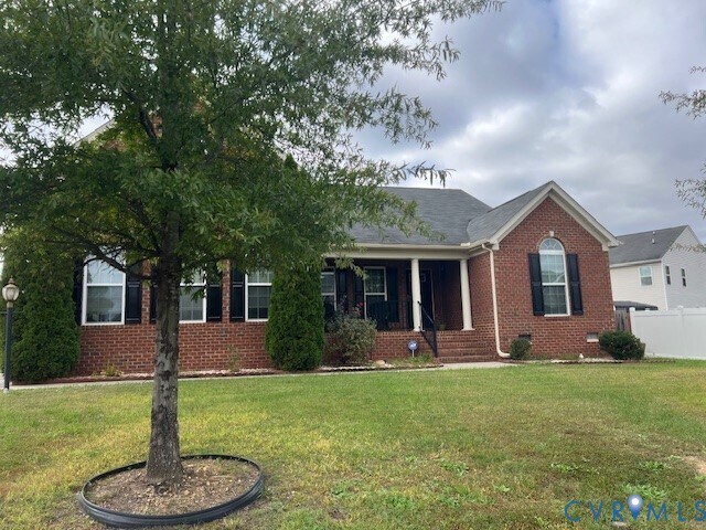 Foto principal - 7126 Windsor Castle Way