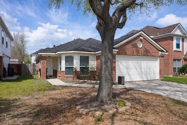 Building Photo - 1219 Mossy Branch St