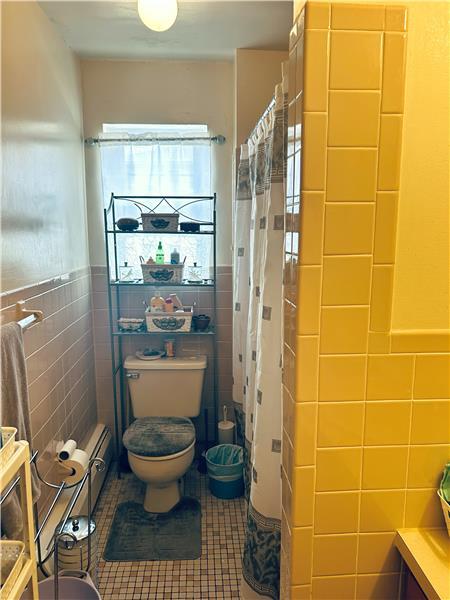 Building Photo - 75 Birch Rd