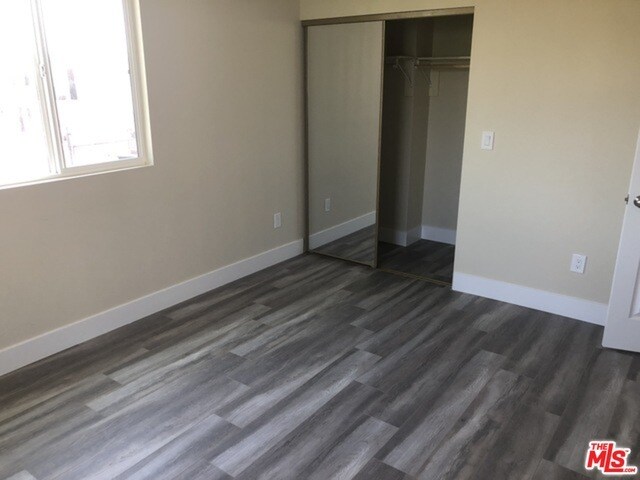 Foto del edificio - 222 E 25th St