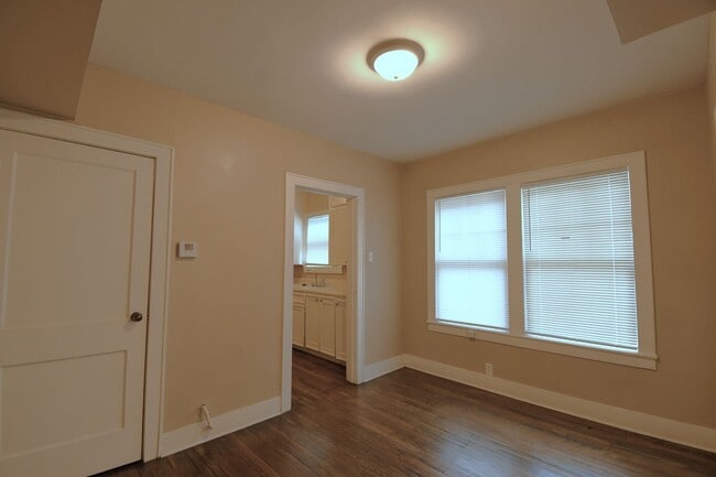 Building Photo - Charming 1 Bedroom, 1 Bath Apartment in Tyler!