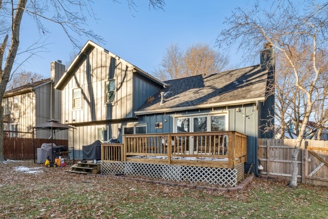 Building Photo - 15523 W 83rd Terrace