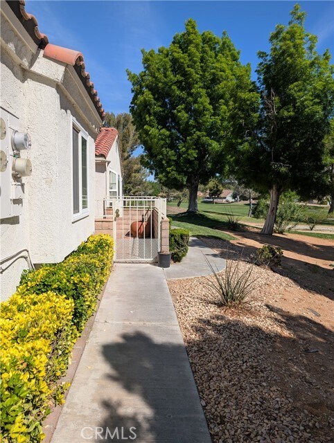 Foto del edificio - 14858 Clubhouse Dr