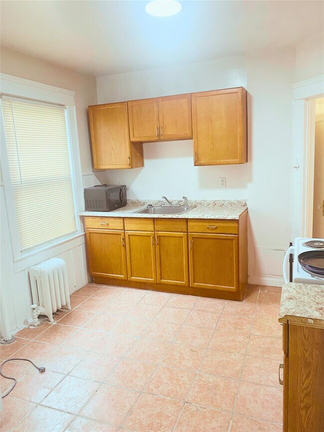 Foto del edificio - 832 Calhoun Ave