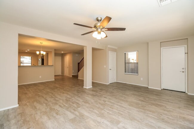 Building Photo - 21153 E Stonecrest Dr