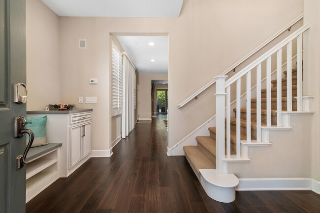 Building Photo - 13495 Tierra Vista Cir