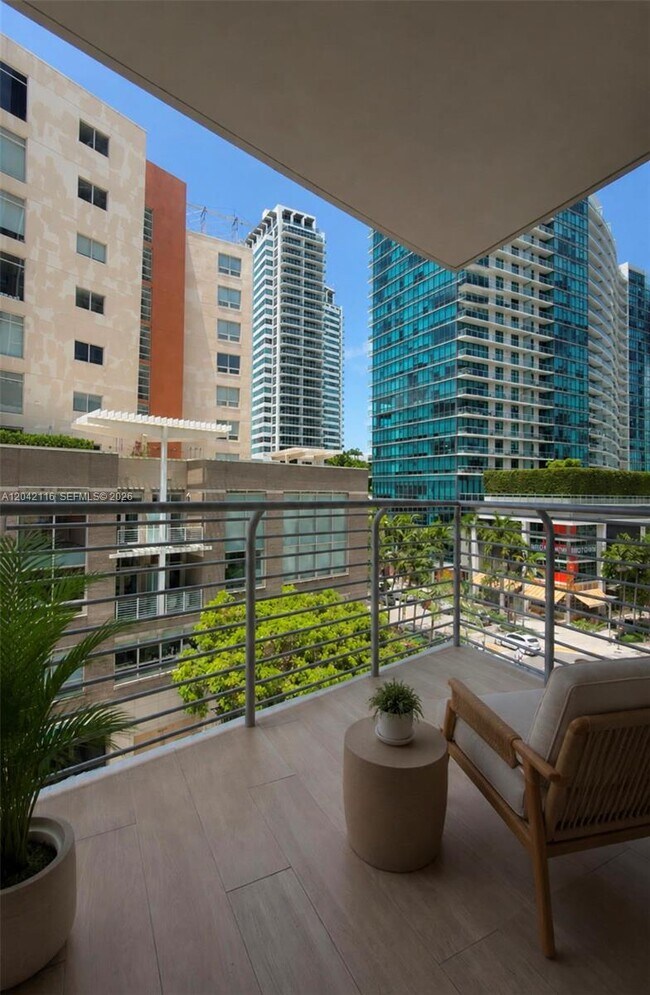 Foto del edificio - 90 NE 32nd St