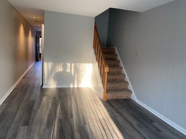 Building Photo - UPDATED NEW 2 story, 2 private BR, 1 1/2 b...