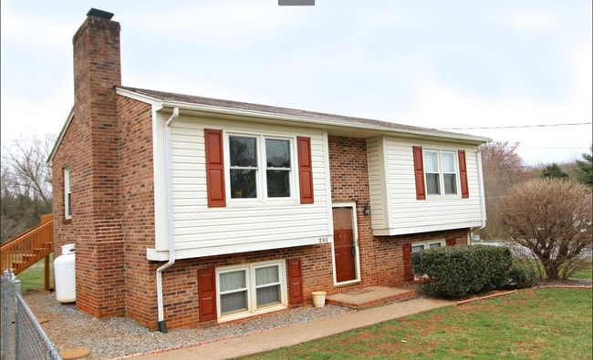 Rolling Ridge - Rolling Ridge House