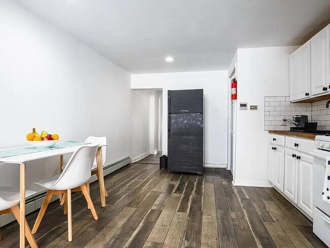 Foto del edificio - 212 19th St