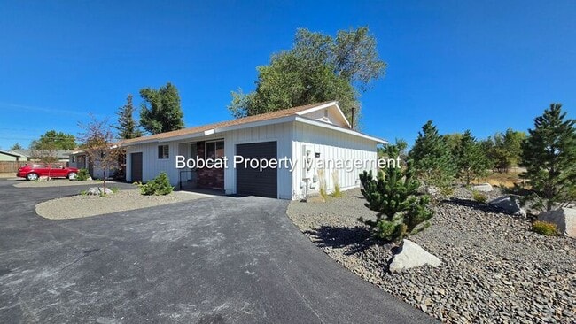 Foto del edificio - 1461 Hussman Ave