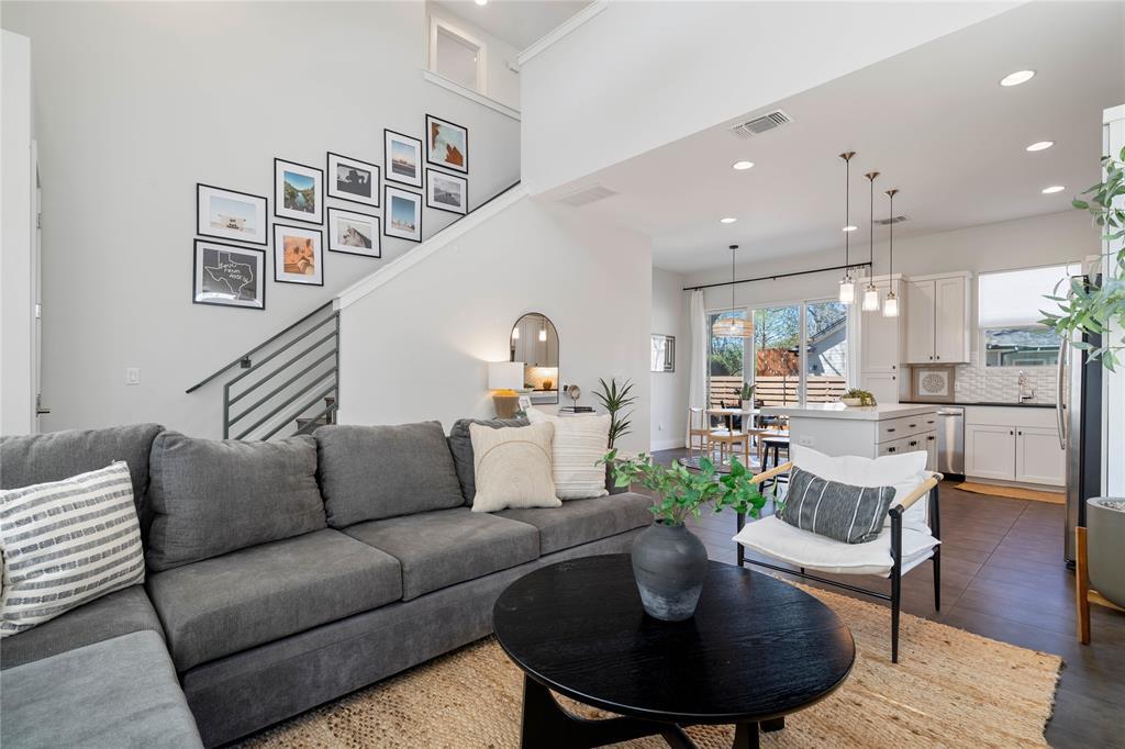Foto principal - 1126 Linden St
