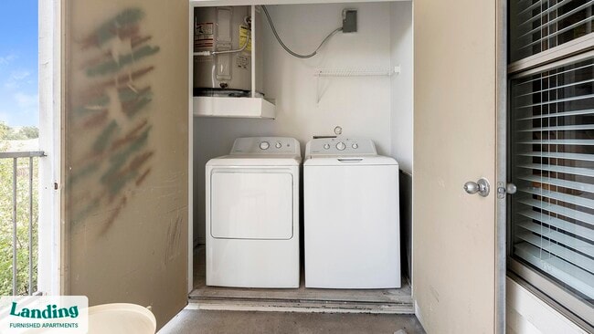 Foto del edificio - 7027 Farm-To-Market Rd 78