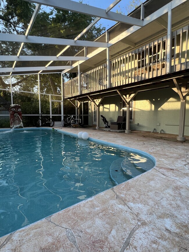 Foto del edificio - 1310 Daytona Ave