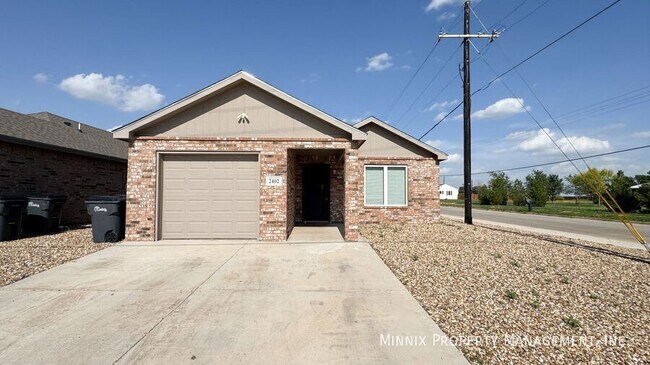 Foto del edificio - 2402 N Avenue P