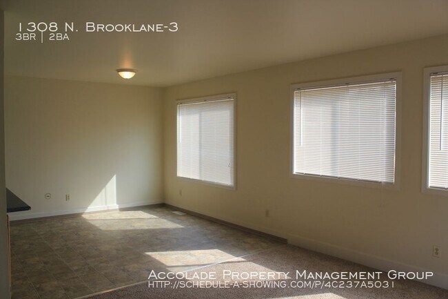 Foto del edificio - Nice 3bd 1 1/2ba Townhouse close to CWU
