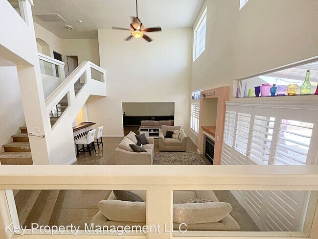 Foto del edificio - 4 br, 3 bath House - 9116 Diamond Lake Ave