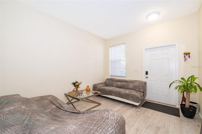 Building Photo - 10733 Savannah Landing Cir